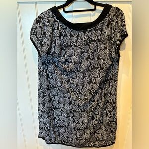 RENE ROFE Ladies Women’s Size Small Black White Floral Pattern Pajama Top